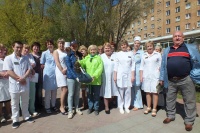 Посадка гортензий на территории Самарской областной клинической больницы им. Середавина